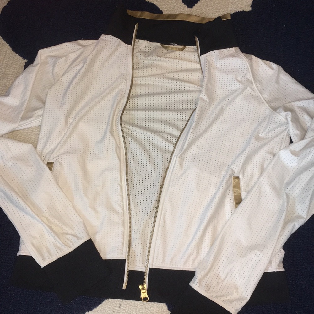 Lulu lemon athletic jacket new without tags!